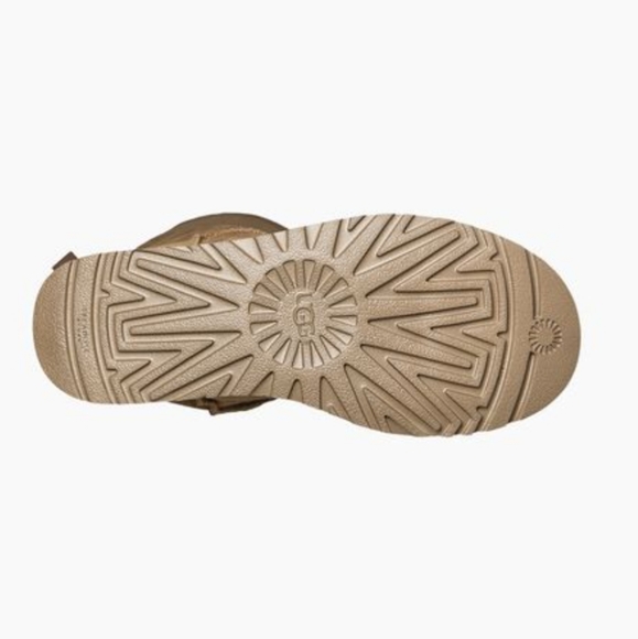 BRAND NEW UGG TALL BAILY BOW - Picture 6 of 8